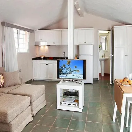 Villa, San Agustín Vila *